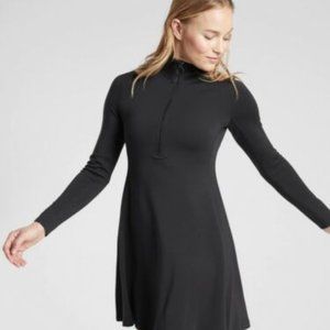 Athleta Deep Dive Dress - SZ M